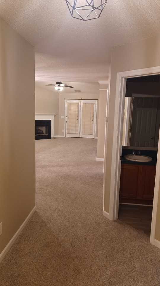 108 Dupont Way - Photo 2 of 20