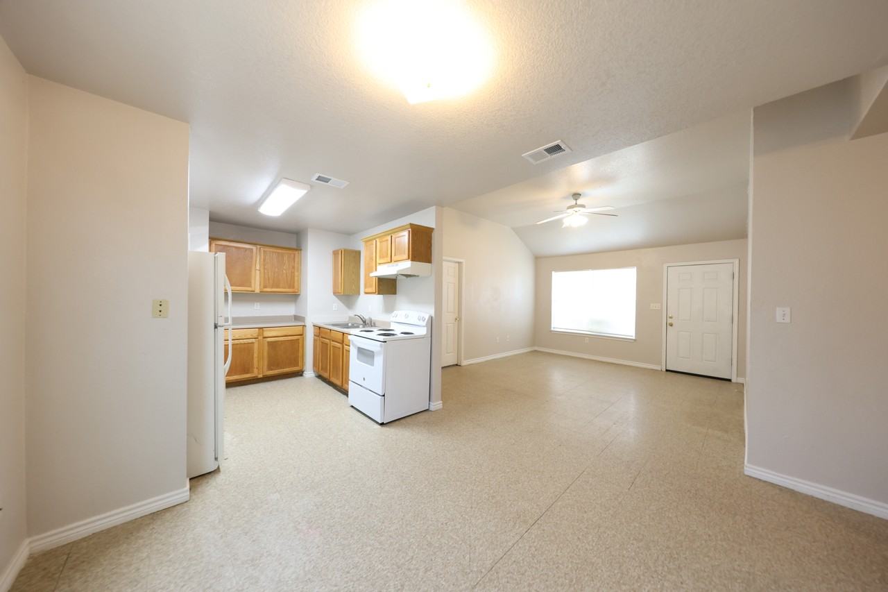 117 S 22nd St - Photo 5 of 15