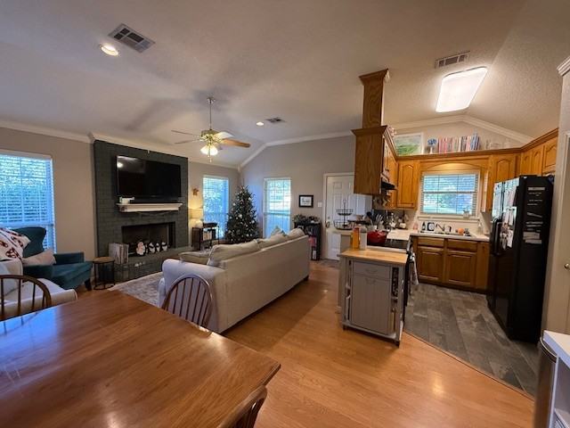 3432 Forrester Ln - Photo 5 of 12