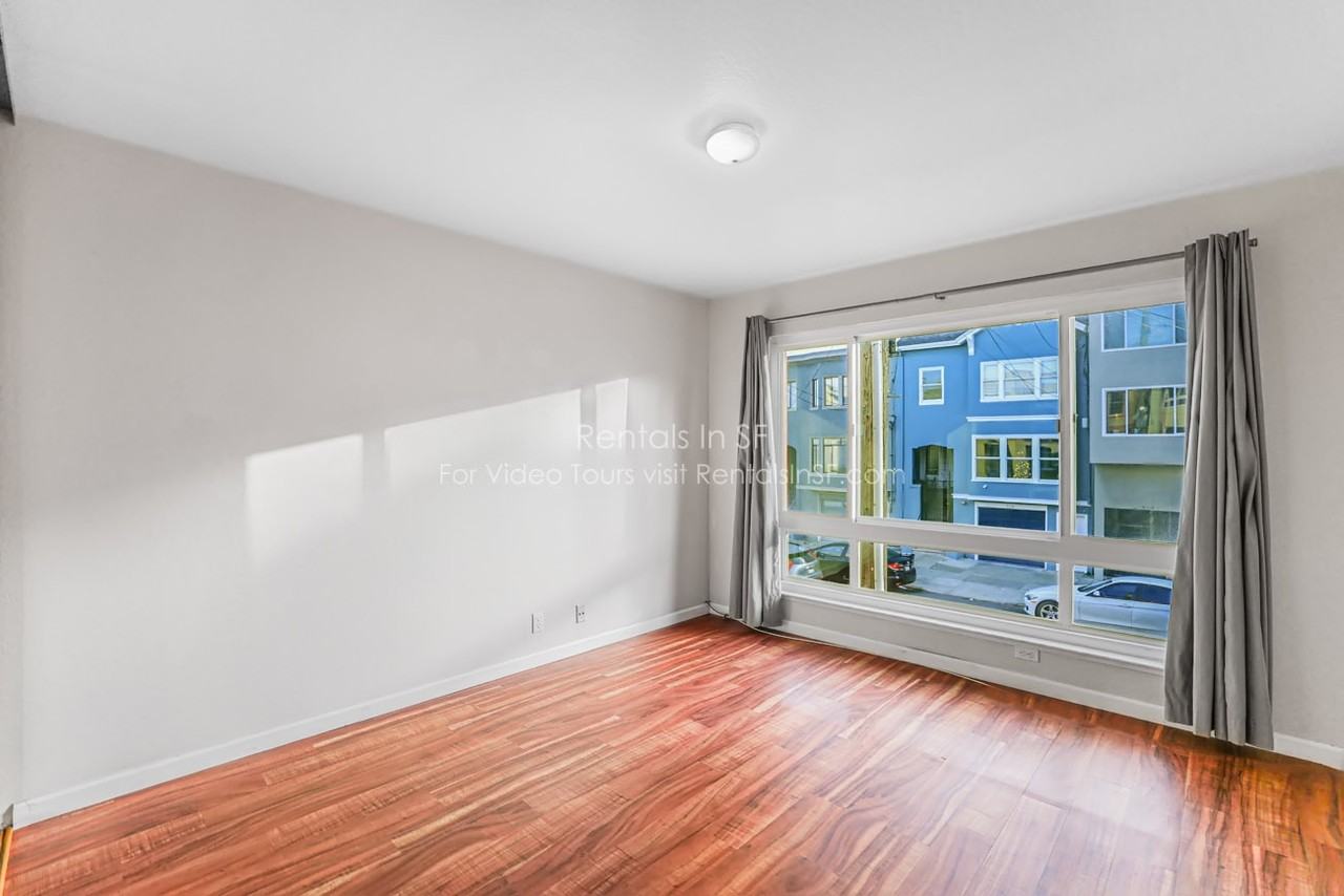 319 21st Ave #2 - Photo 7 of 14