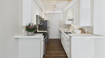featured image of 1807 N Las Palmas Ave