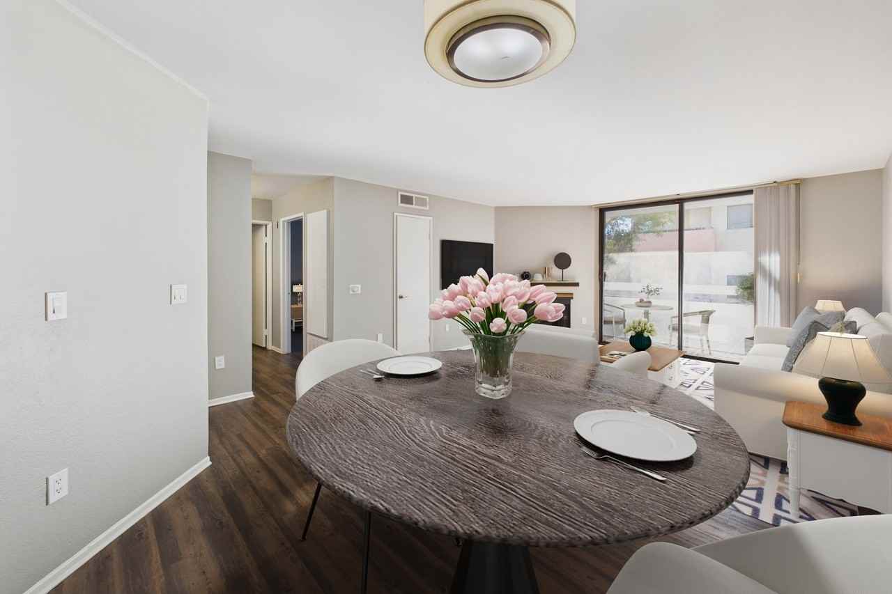 Franklin Place - Photo 4 of 50