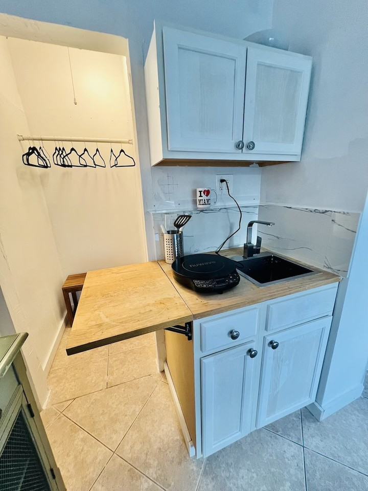 11400 Ne 13th Ave #NA - Photo 5 of 16