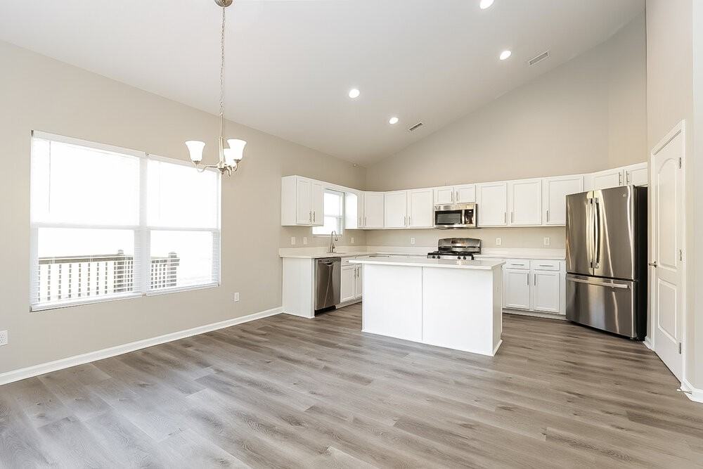 6308 Eli Dr - Photo 4 of 15