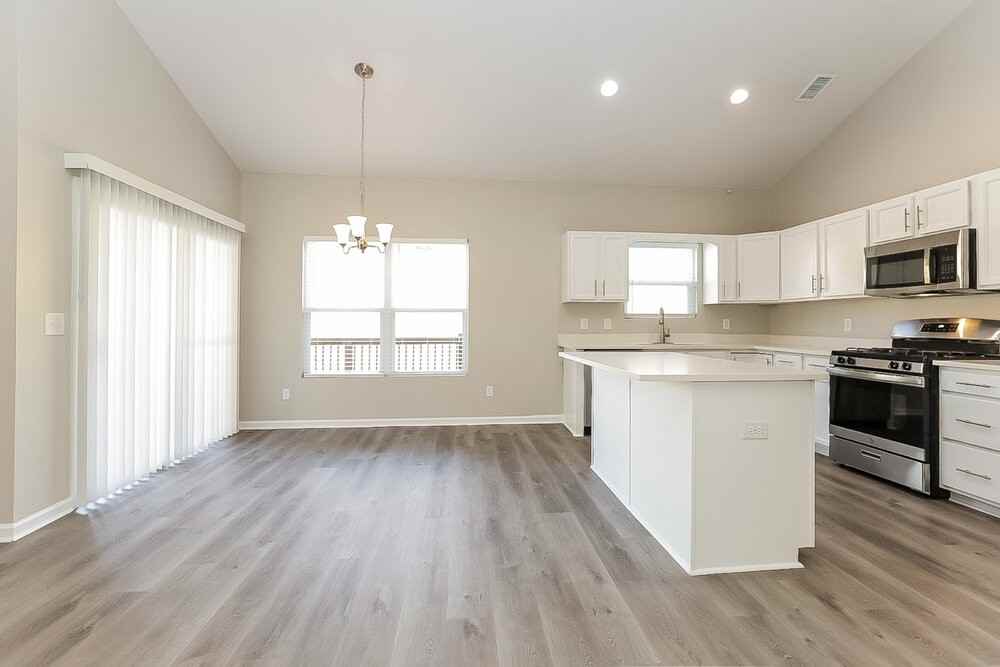 6308 Eli Dr - Photo 5 of 15