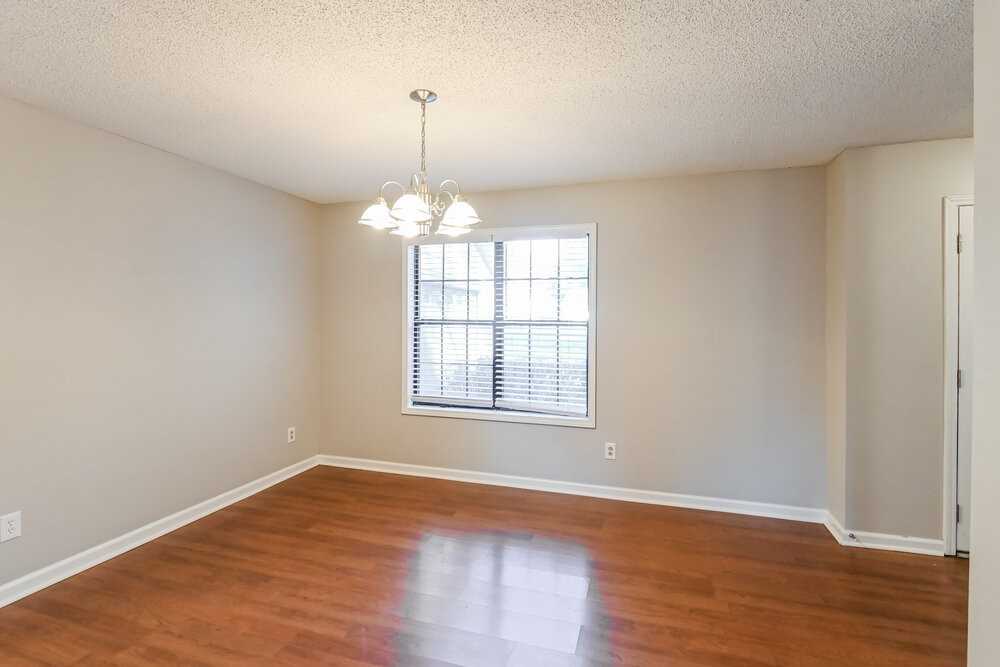 7201 Skidmore Cv - Photo 5 of 16