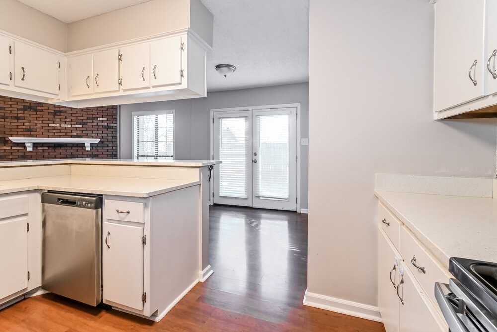 7201 Skidmore Cv - Photo 6 of 16