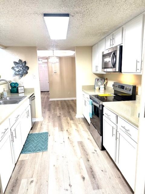 4312 Hulen Cir E - Photo 5 of 22