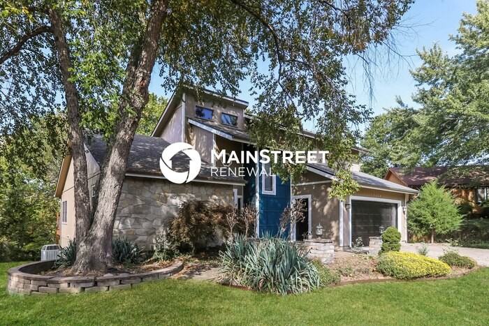 8384 N Britt Ct - Photo 5 of 18