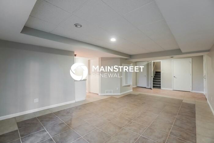 8384 N Britt Ct - Photo 7 of 18