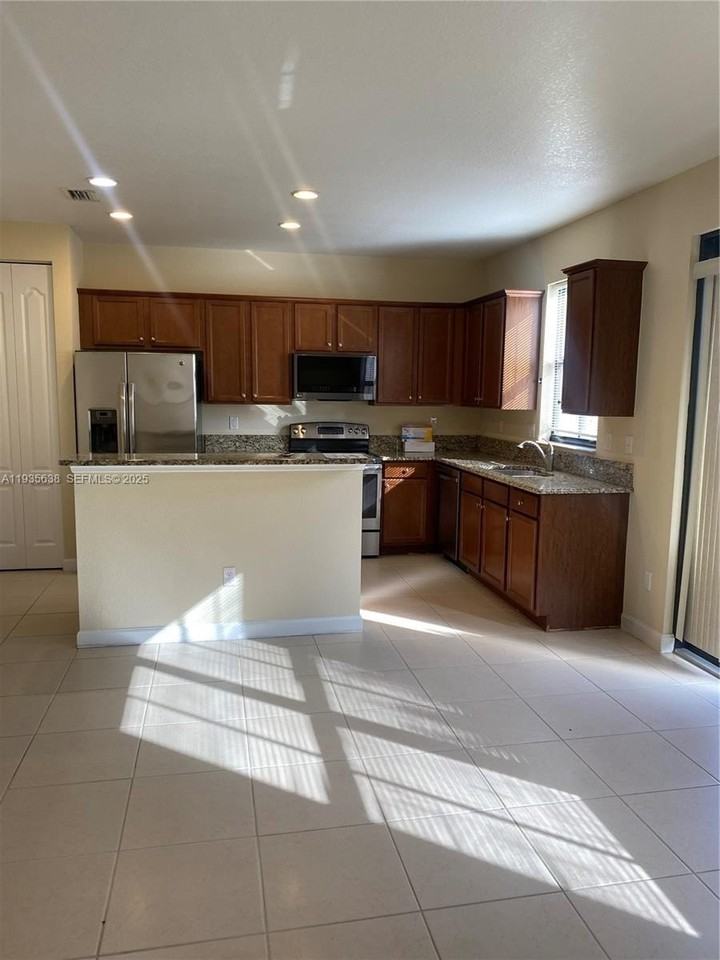 9614 Waterview Way #9614 - Photo 4 of 13