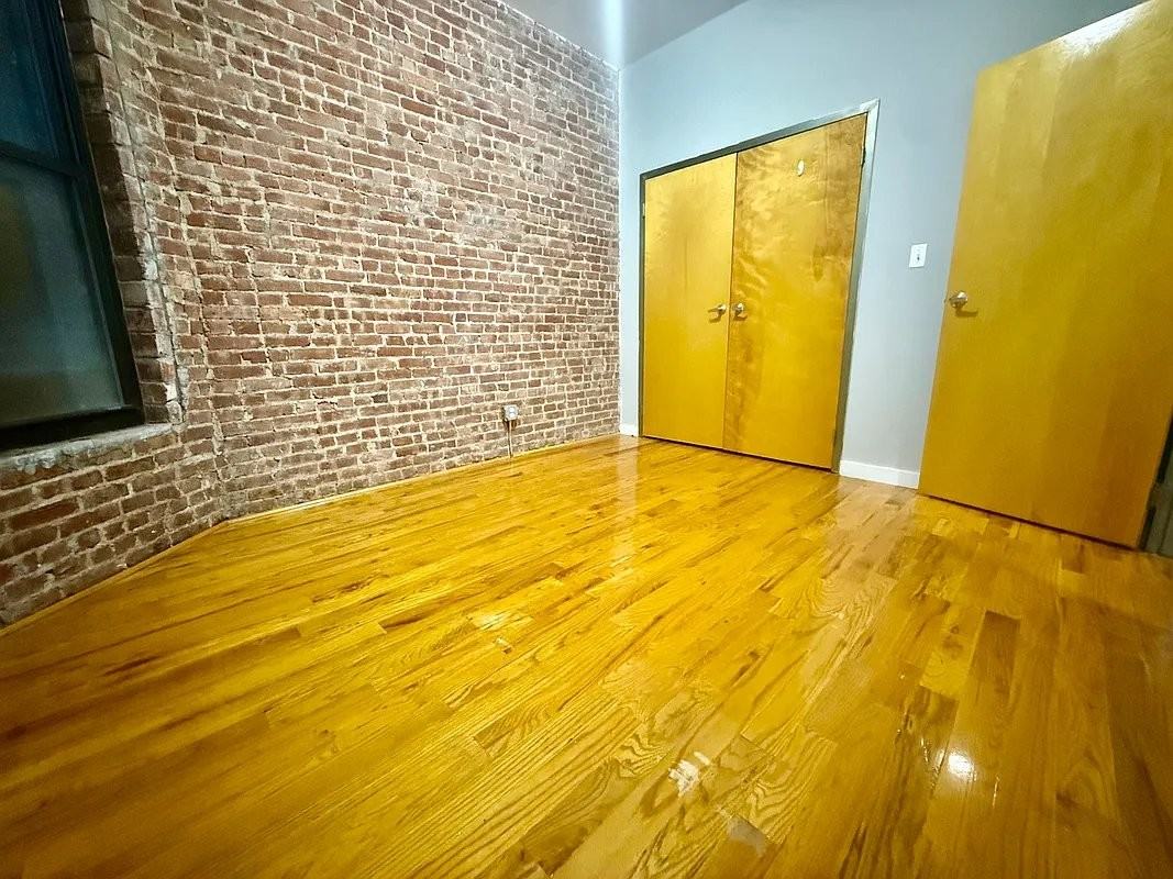 103 E 102nd St #2B - Photo 5 of 7