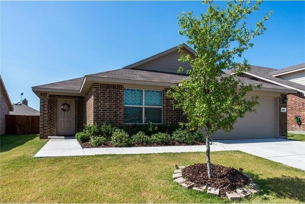 478 Harding Ln - Photo 2 of 22