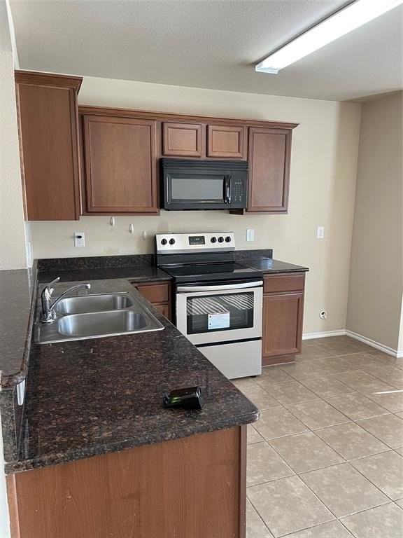 478 Harding Ln - Photo 4 of 22