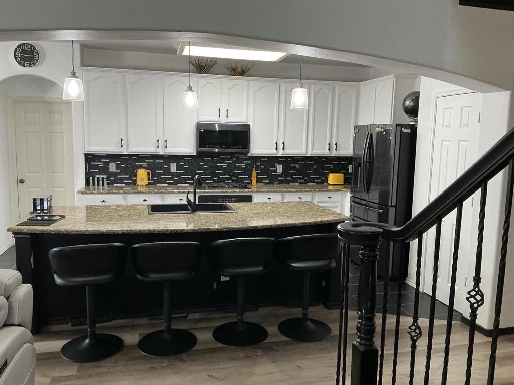 710 Boone Trl - Photo 7 of 31