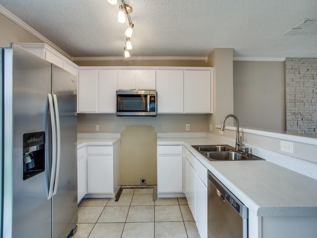 8436 Tallahassee Ln - Photo 3 of 12