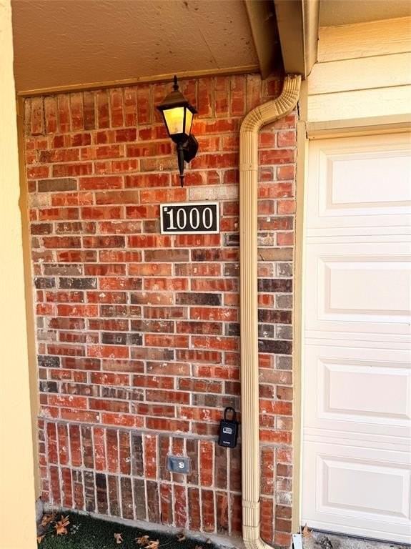 1000 Lamesa Ct - Photo 2 of 28