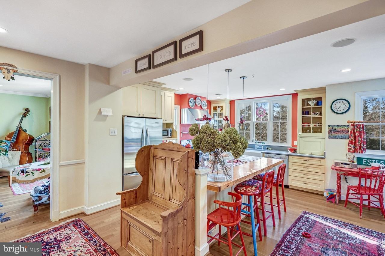 3062 N Quincy St - Photo 6 of 41