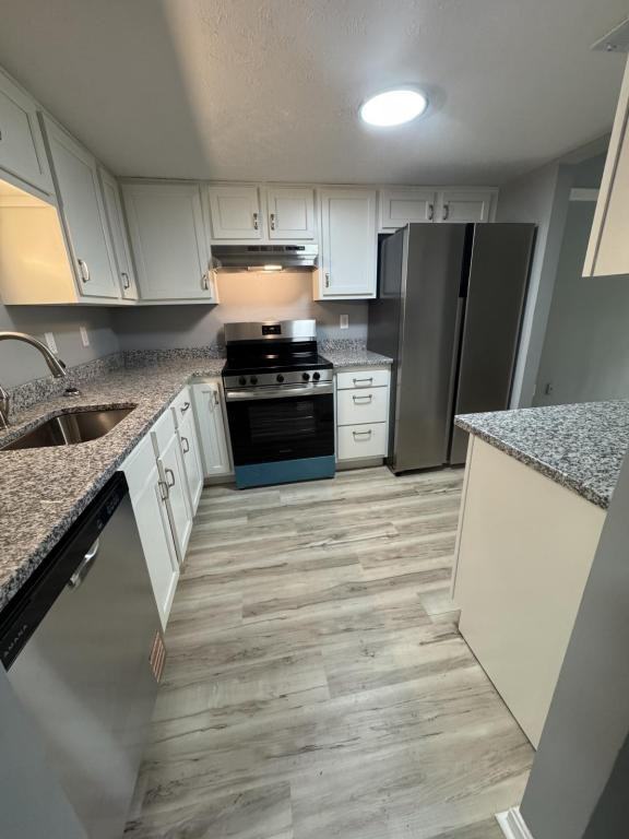 54 Apple Ln - Photo 2 of 13