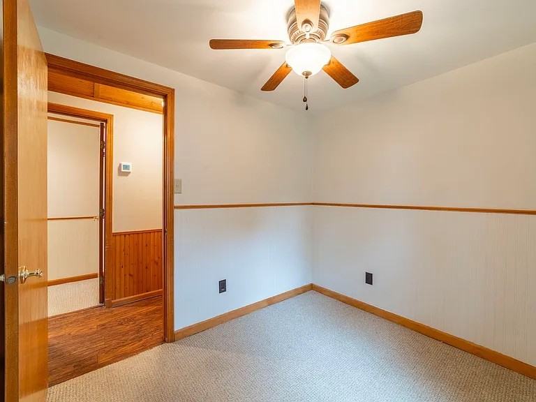 8316 Rutledge St - Photo 7 of 39