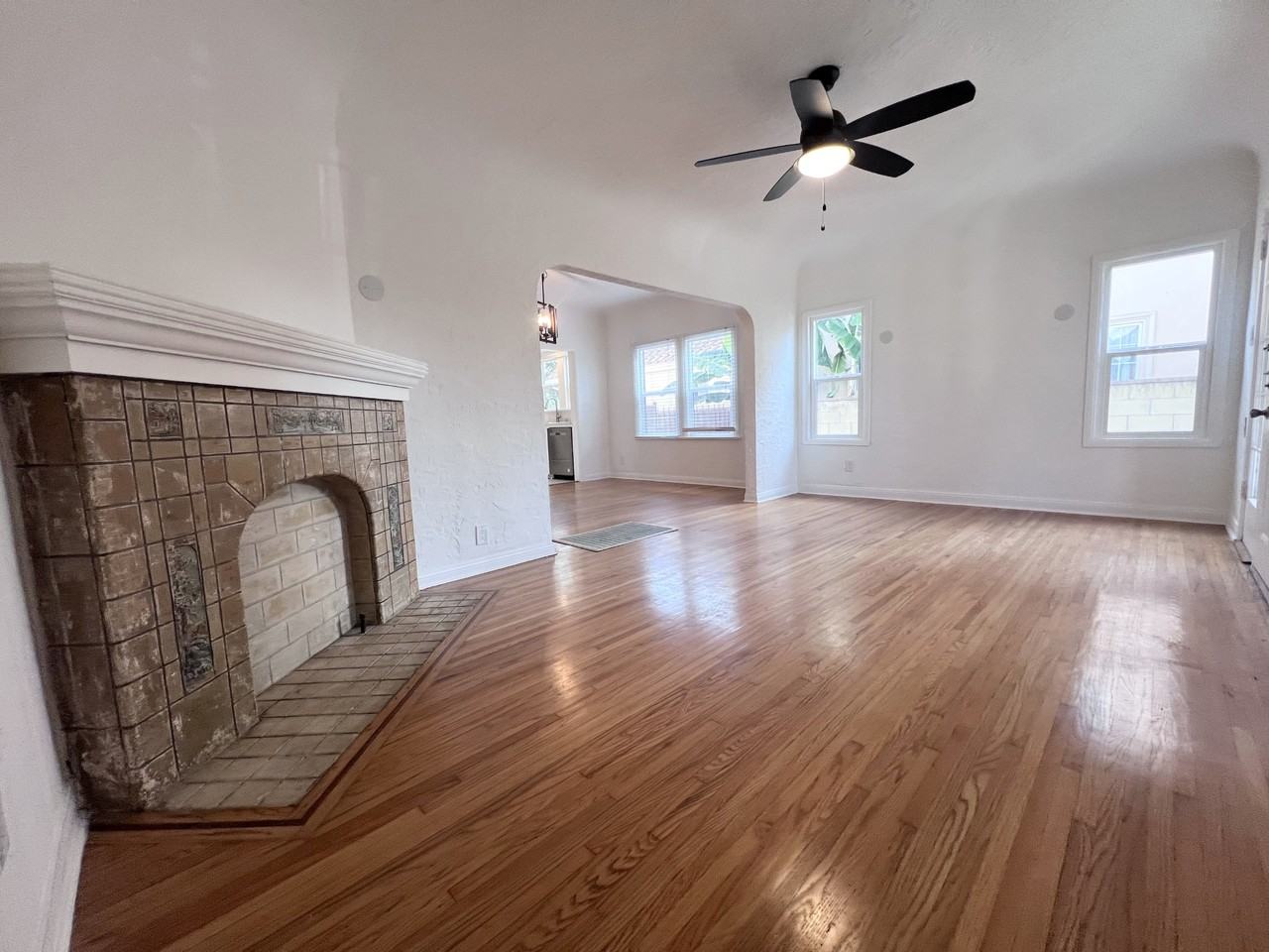 4626 6th Ave #4626 - Photo 2 of 24