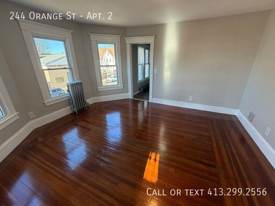 244 Orange St #2 - Photo 5 of 29