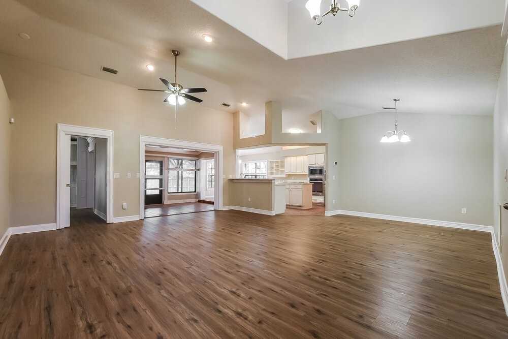 4661 Marsh Harbor Dr - Photo 3 of 16