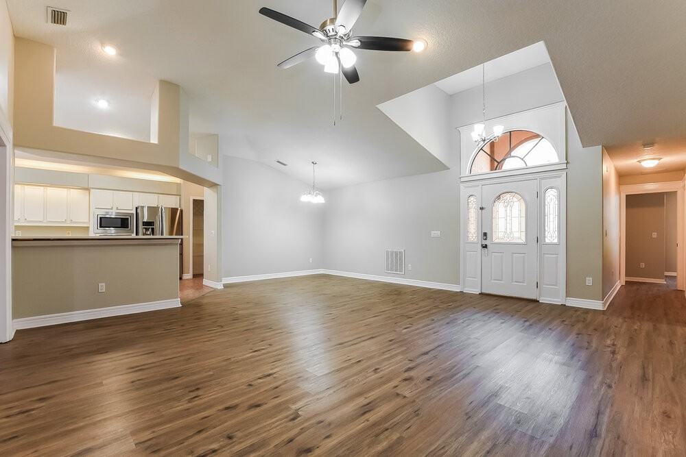 4661 Marsh Harbor Dr - Photo 4 of 16