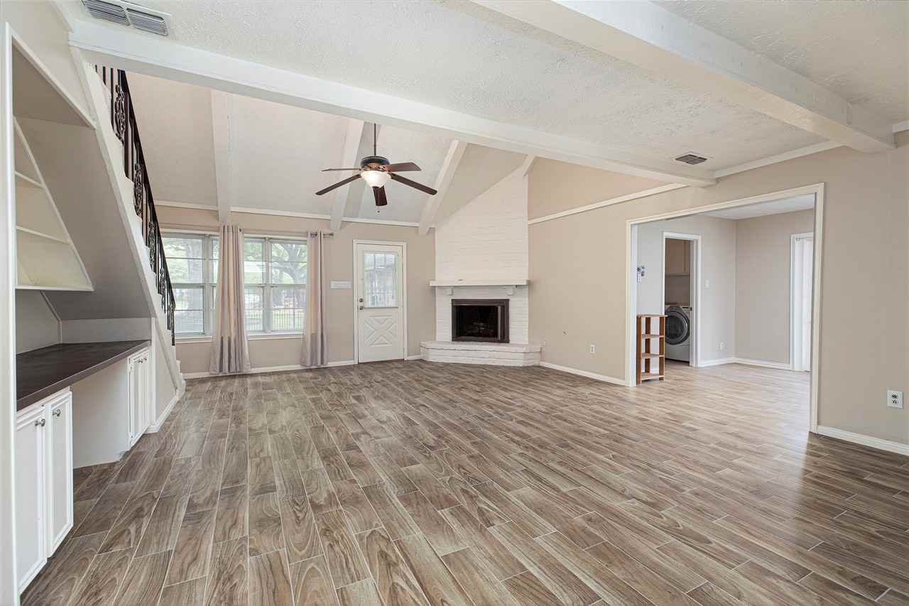 2706 Stetson Ln #2706 - Photo 3 of 46