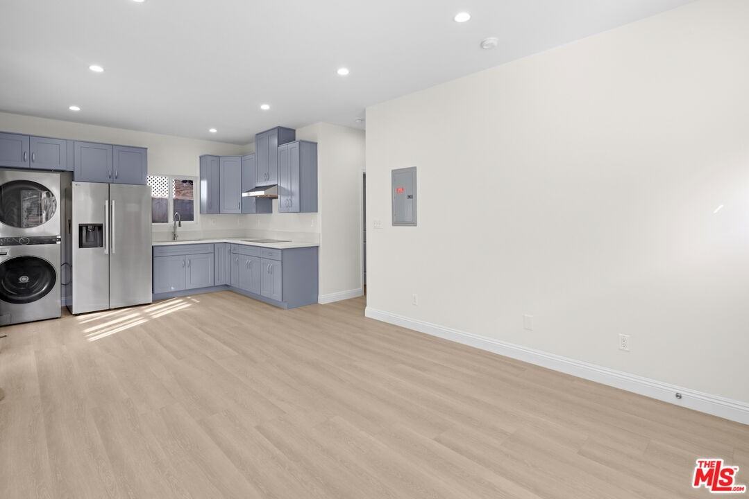 2445 Harwood St #2445-2443 - Photo 4 of 22