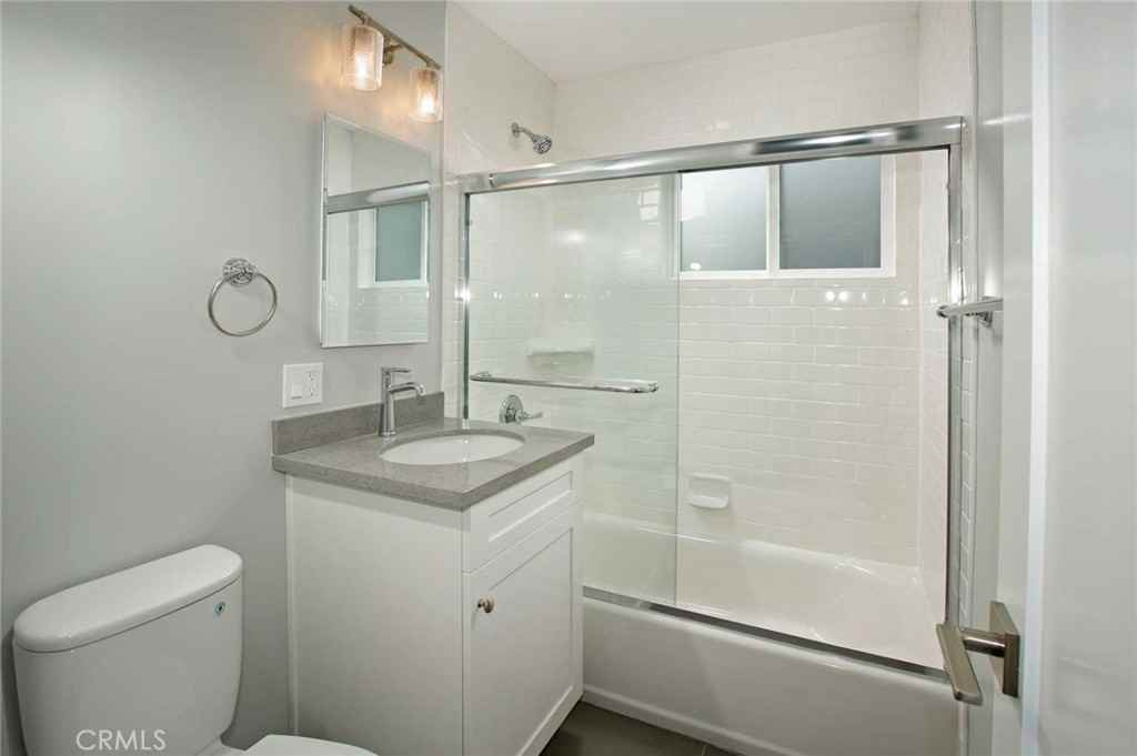 5459 Carlin St #5459A - Photo 4 of 16