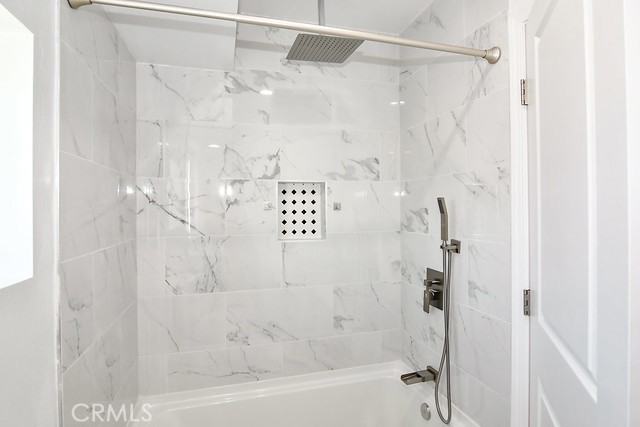 1391 Grand Ave #1391A - Photo 7 of 27