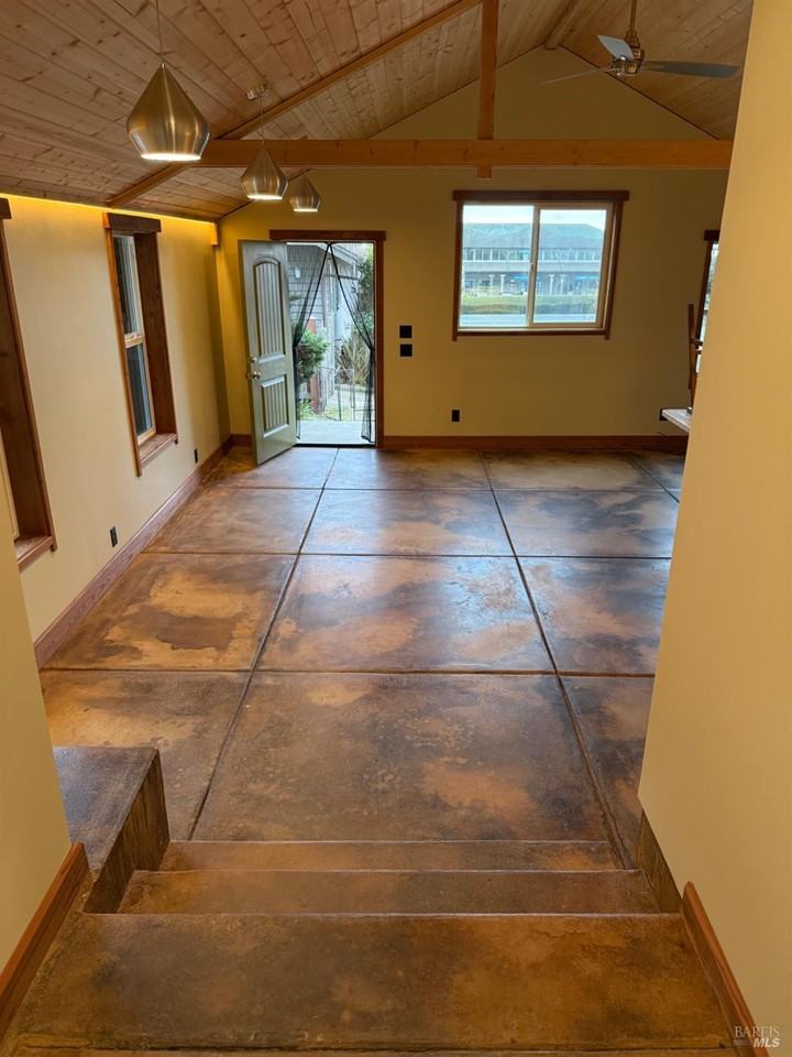 39143 S Highway 1 #39143 - Photo 7 of 20