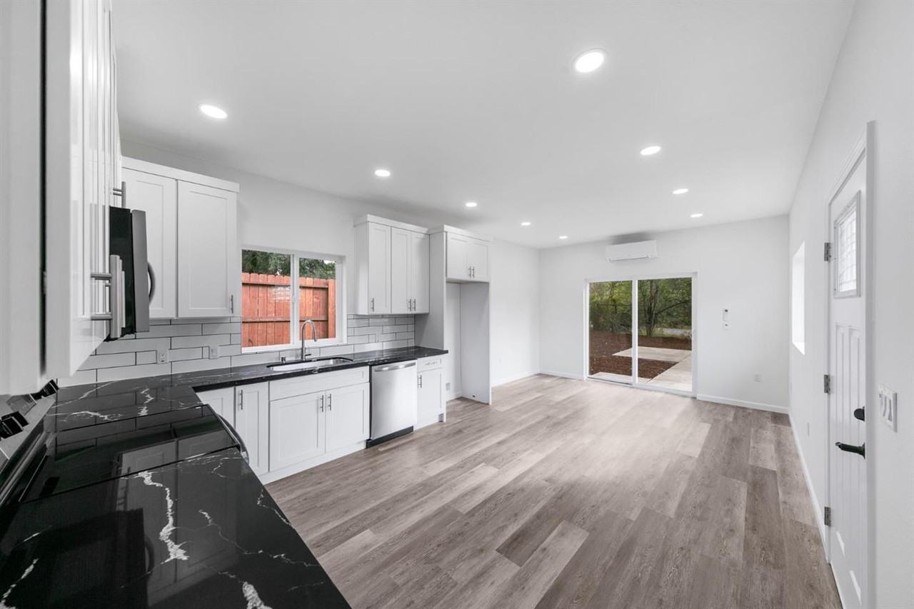 7750 Wachtel Way #7750 - Photo 7 of 14