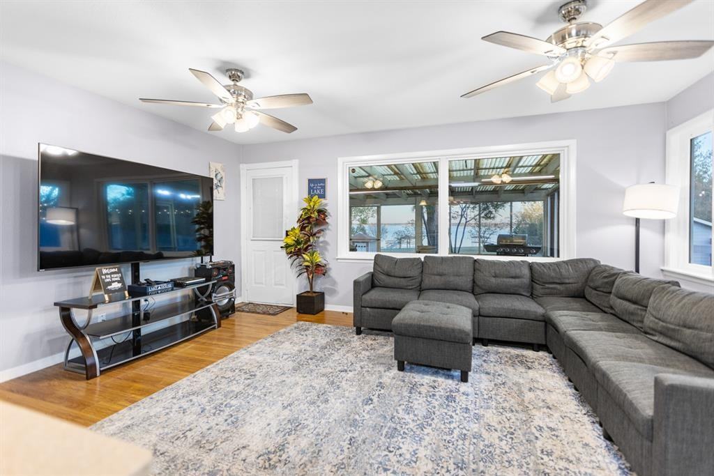 327 Nob Hill Ln #327 - Photo 3 of 15