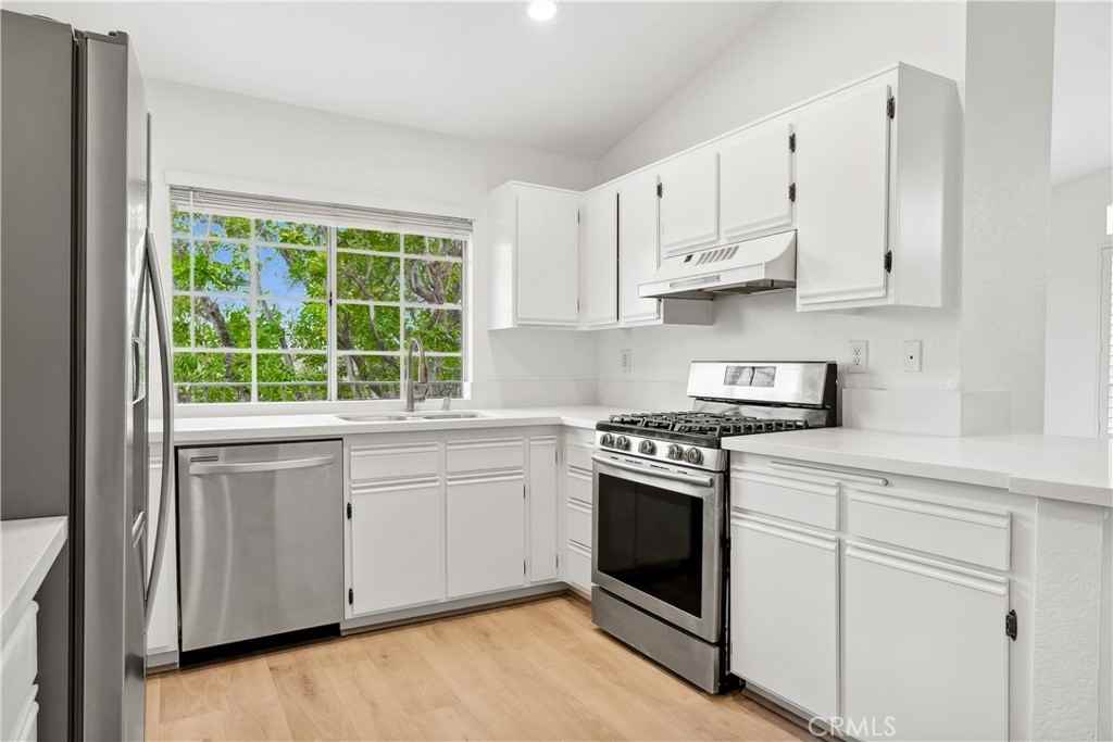 35 Violado #35 - Photo 6 of 31