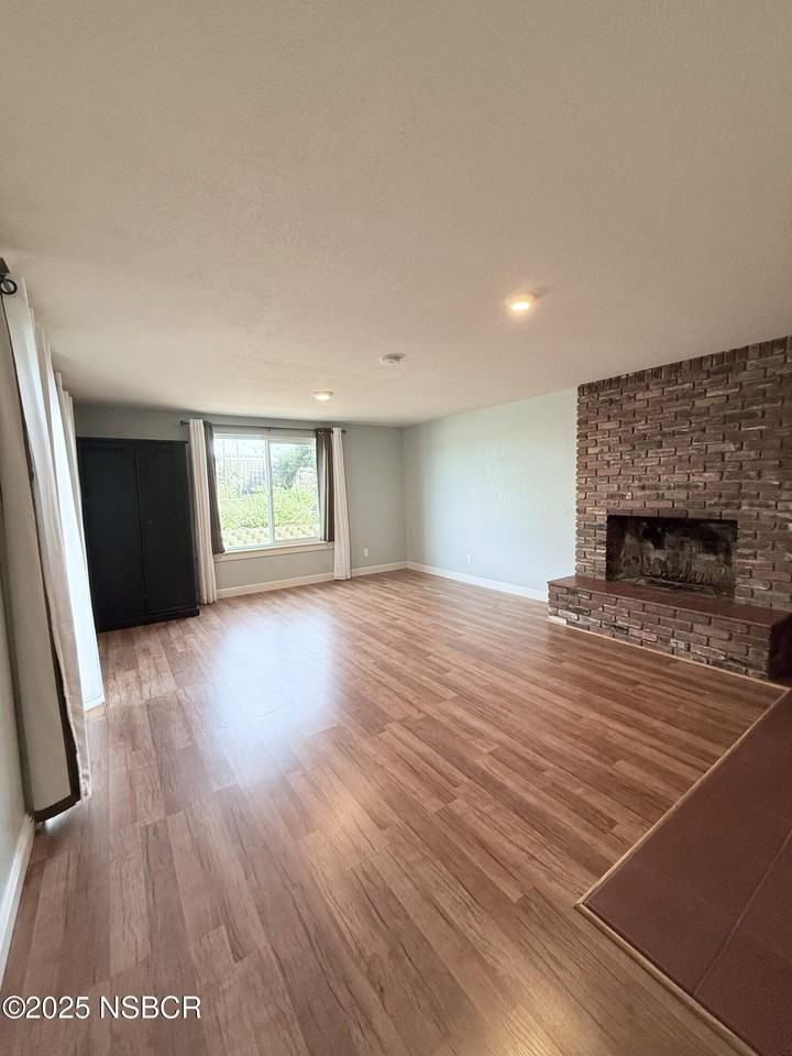 1281 Via Del Carmel #1281 - Photo 2 of 24