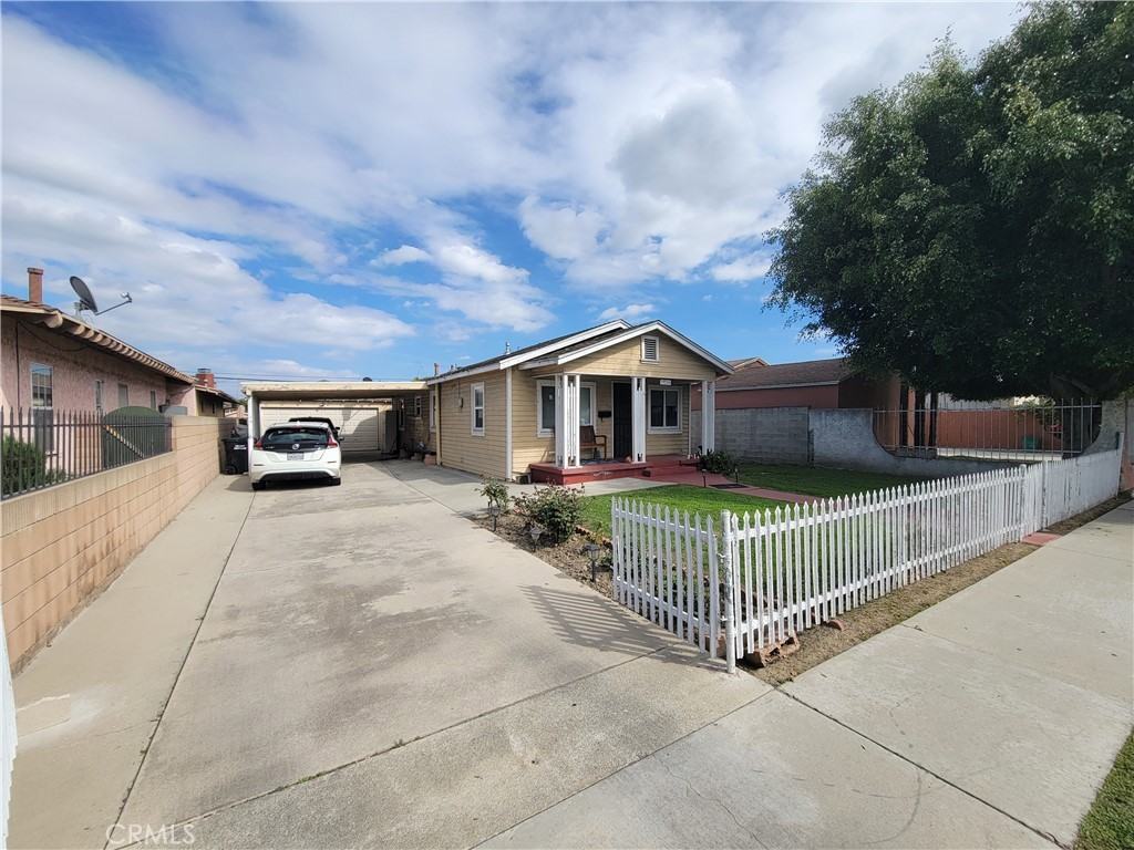 15334 Orizaba Ave #15334 - Photo 2 of 16