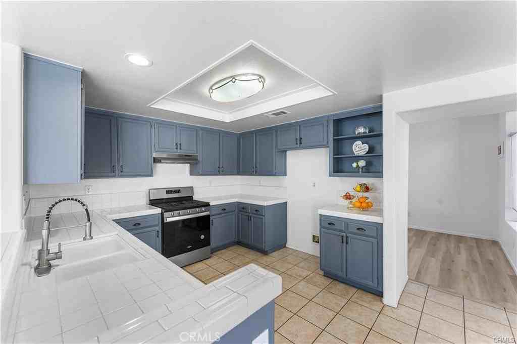 39566 Dunbar St #39566 - Photo 2 of 13