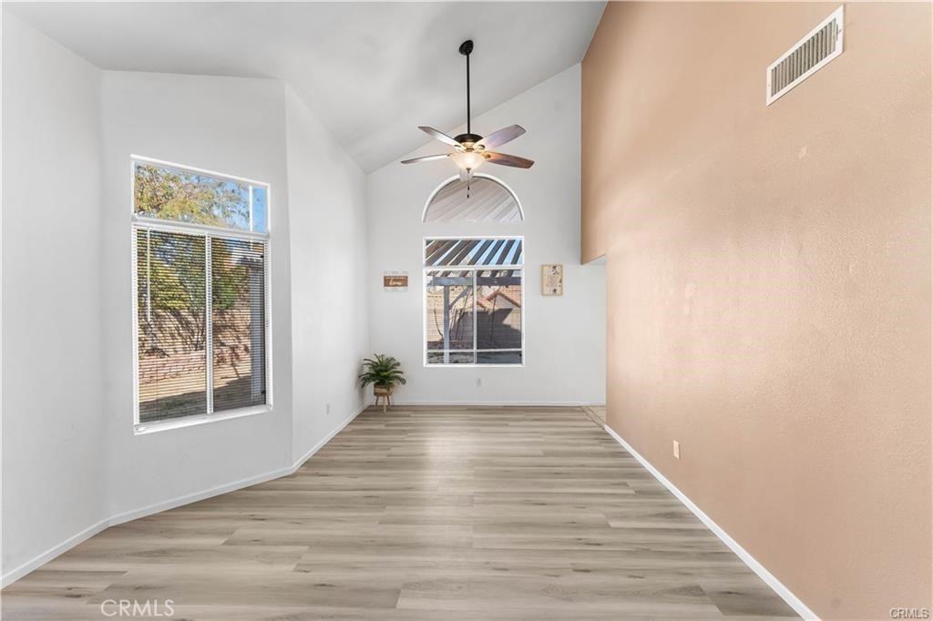 39566 Dunbar St #39566 - Photo 5 of 13