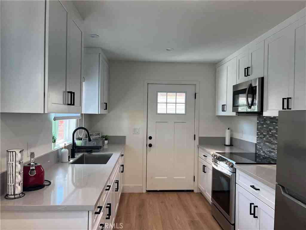 3593 Thor Ave #3593 - Photo 3 of 12