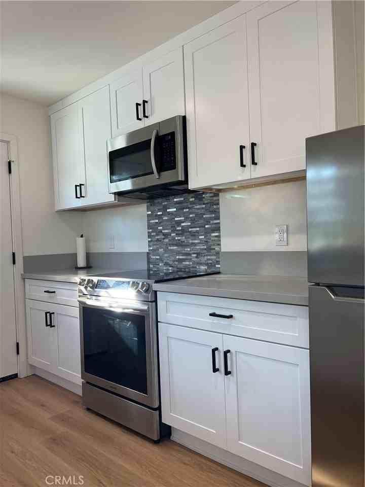 3593 Thor Ave #3593 - Photo 4 of 12