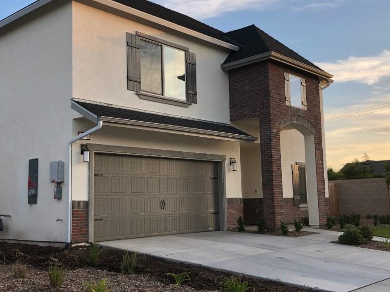 2047 W Sunnyview Ave - Photo 2 of 27