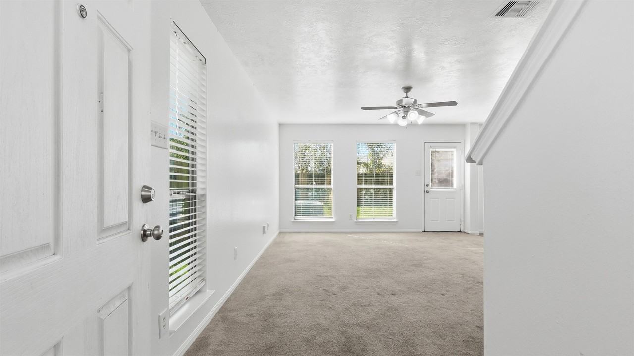 9307 Dewberry Blossom Ln #9307 - Photo 6 of 26