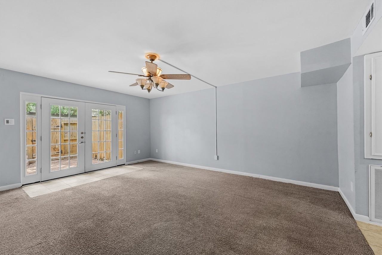 5237 Arboles Dr #5237C - Photo 6 of 18