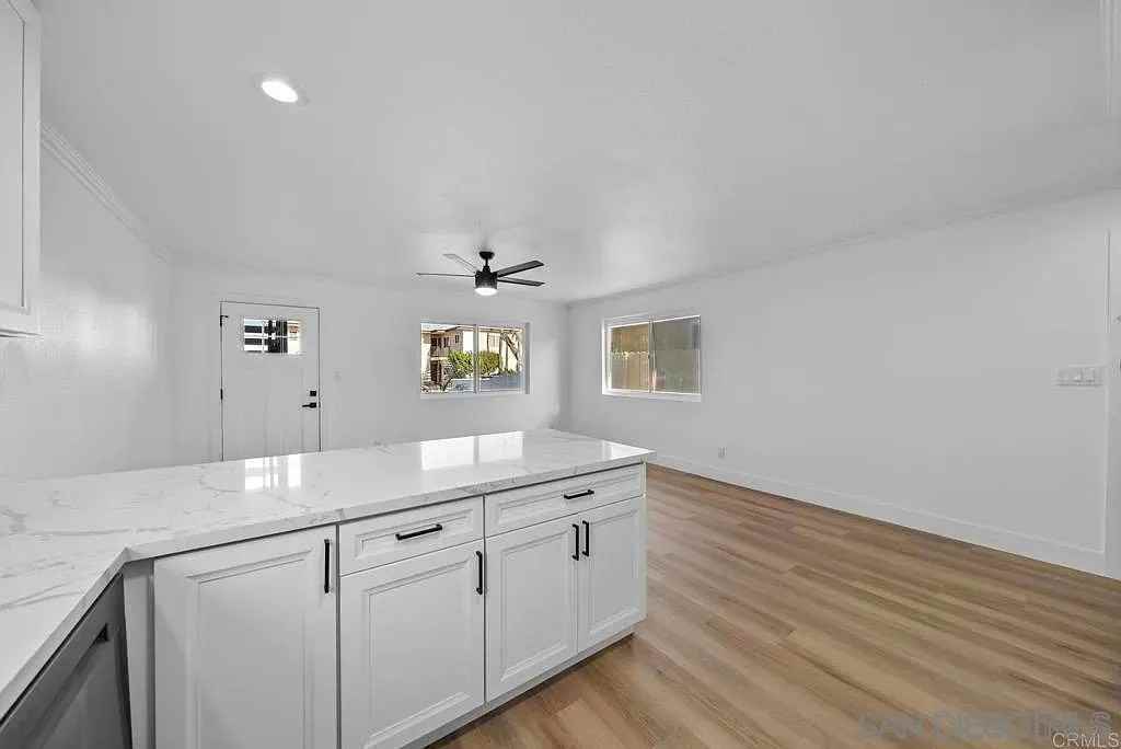 378 7th St #378 - Photo 6 of 41