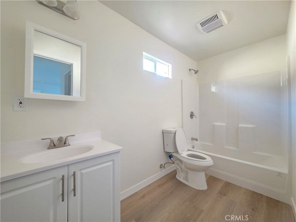 7317 Ensign Ave #7317 - Photo 4 of 16