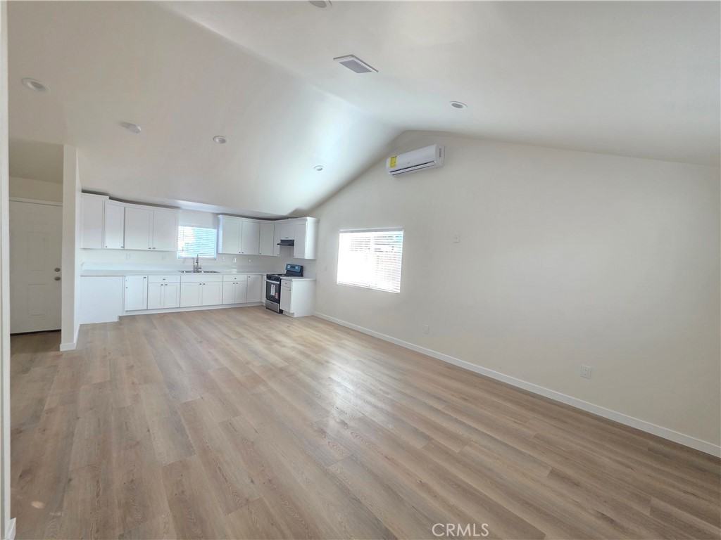 7317 Ensign Ave #7317 - Photo 7 of 16