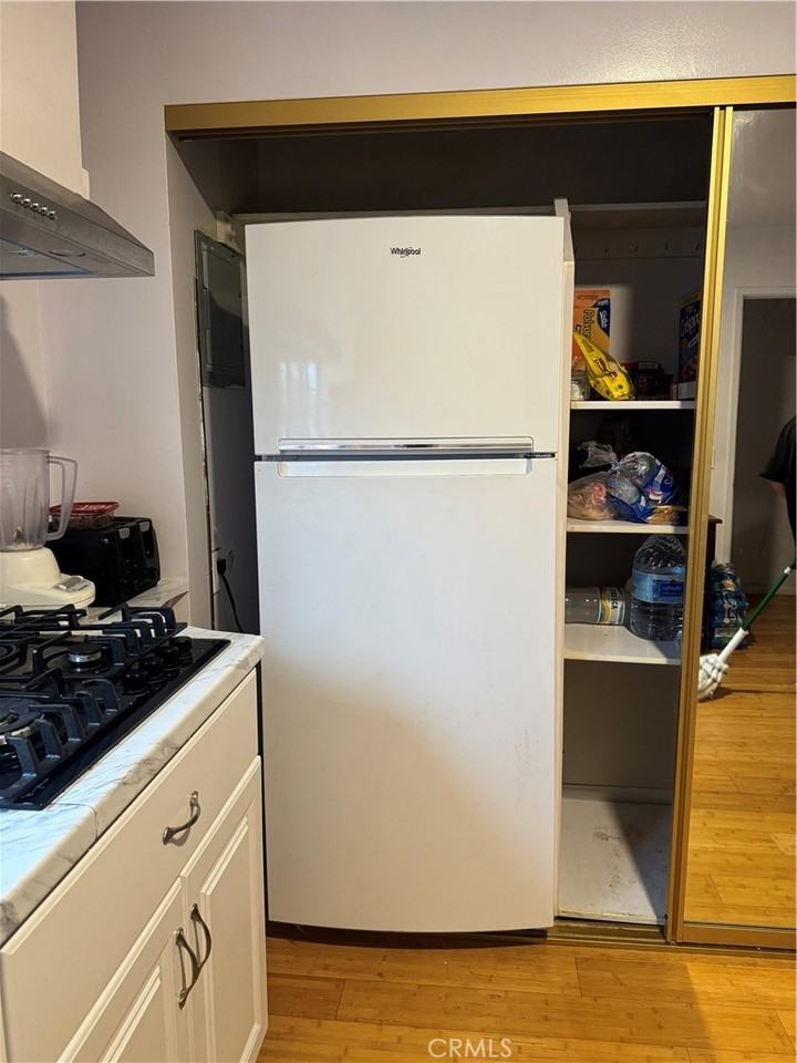 113 Tremont St #113 - Photo 3 of 8