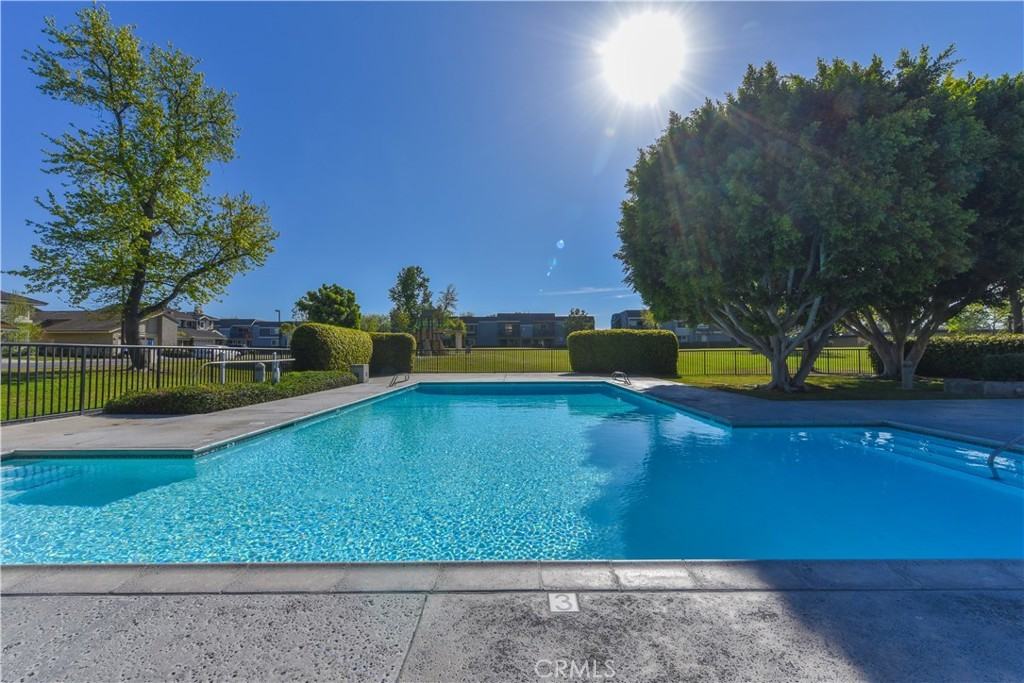 75 Firwood #75 - Photo 4 of 44